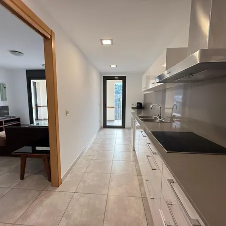 Apartament Agi Riera Ginjolers *